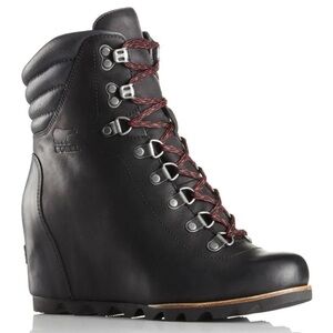 Sorel Black Wedge Boots with Red Laces